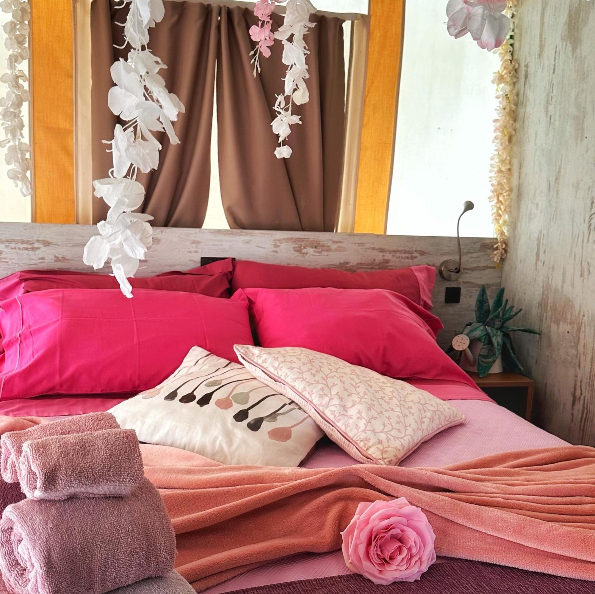 Ciriga Sicily Glamping Resort サンタ・マリア・デル・フォカッロ エクステリア 写真